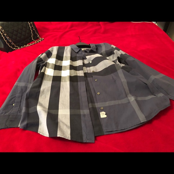 💙BURBERRY💙 - Picture 4 of 16